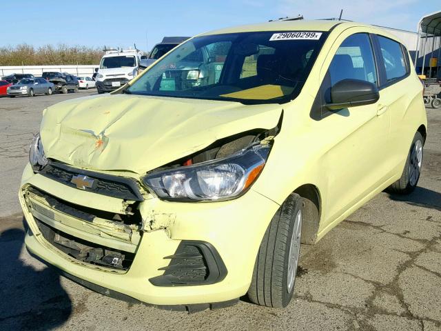 KL8CB6SA0HC720482 - 2017 CHEVROLET SPARK LS YELLOW photo 2