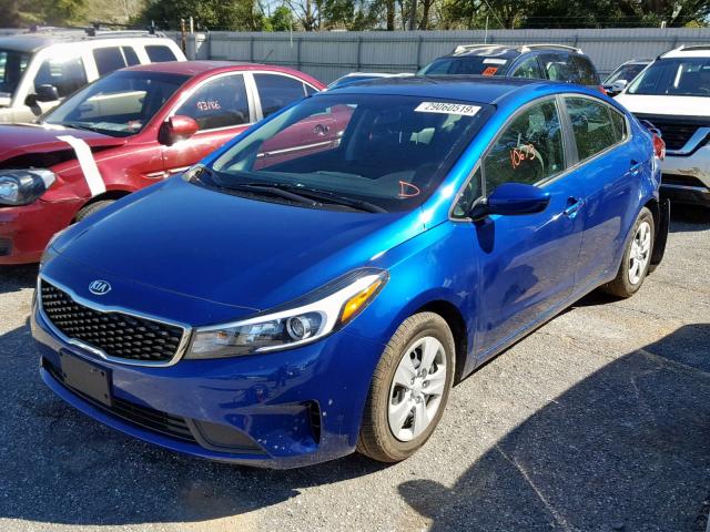 3KPFL4A74HE123064 - 2017 KIA FORTE LX BLUE photo 2