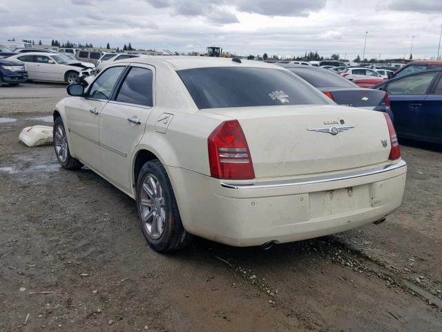 2C3AA63H45H170455 - 2005 CHRYSLER 300C BEIGE photo 3