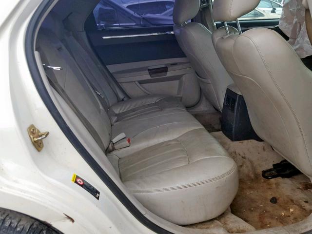 2C3AA63H45H170455 - 2005 CHRYSLER 300C BEIGE photo 6