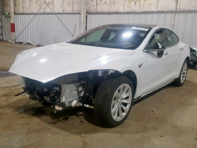 5YJSA1E29JF294278 - 2018 TESLA MODEL S أبيض صورة 2
