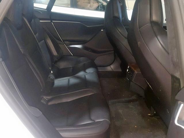 5YJSA1E29JF294278 - 2018 TESLA MODEL S أبيض صورة 6