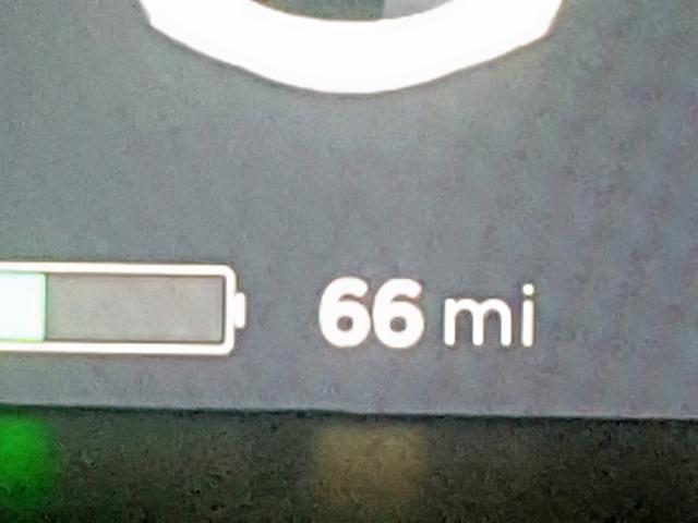 5YJSA1E29JF294278 - 2018 TESLA MODEL S أبيض صورة 8