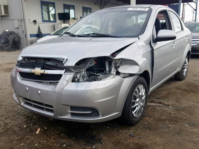 KL1TD5DE8AB120601 - 2010 CHEVROLET AVEO LS SILVER photo 2