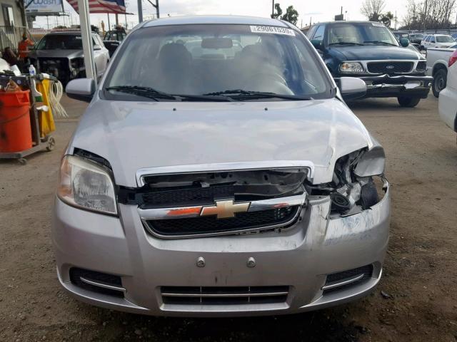 KL1TD5DE8AB120601 - 2010 CHEVROLET AVEO LS SILVER photo 9