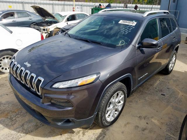 1C4PJLCB0HW604747 - 2017 JEEP CHEROKEE LATITUDE  photo 2