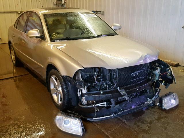 WVWTH63B94P240294 - 2004 VOLKSWAGEN PASSAT GLX 棕色 照片 1