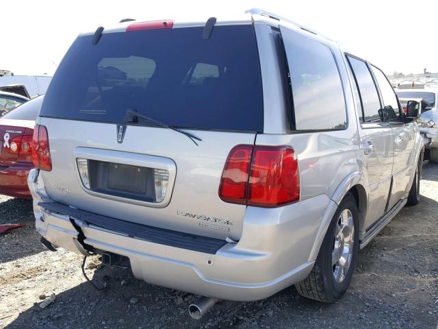 5LMFU27526LJ11676 - 2006 LINCOLN NAVIGATOR SILVER photo 4