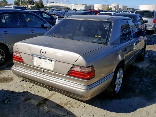 WDBEA32E6RC064731 - 1994 MERCEDES-BENZ E 320 GOLD photo 4