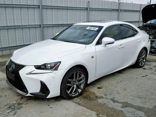 JTHBA1D24J5067792 - 2018 LEXUS IS 300 WHITE photo 2