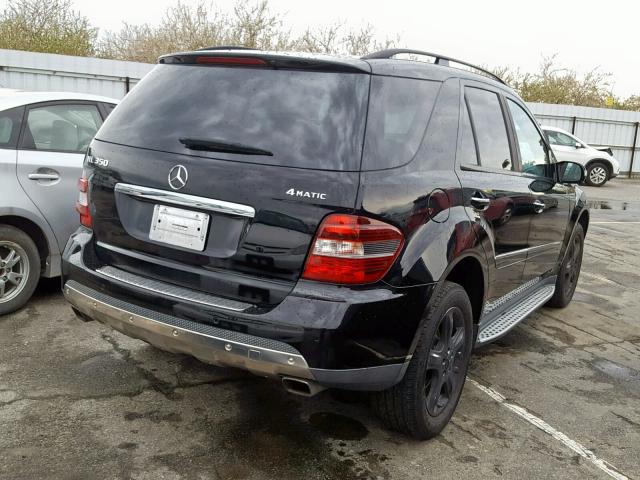 4JGBB86E87A247612 - 2007 MERCEDES-BENZ ML 350 BLACK photo 4