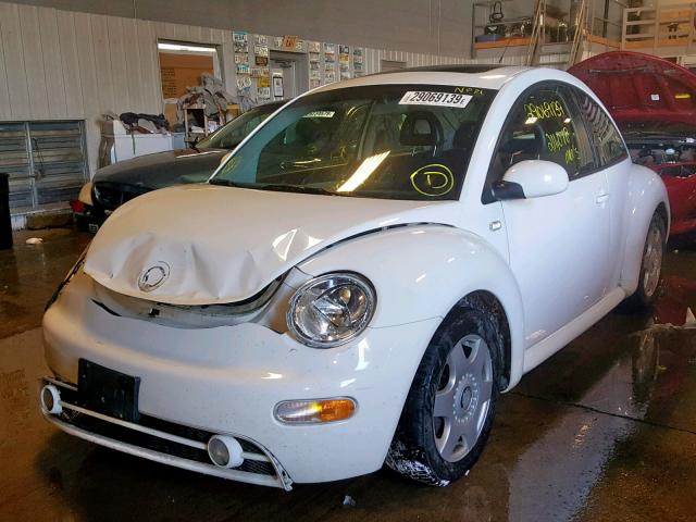 3VWDD21C11M440265 - 2001 VOLKSWAGEN NEW BEETLE Weiß Foto 2