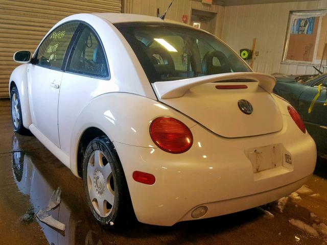 3VWDD21C11M440265 - 2001 VOLKSWAGEN NEW BEETLE Weiß Foto 3