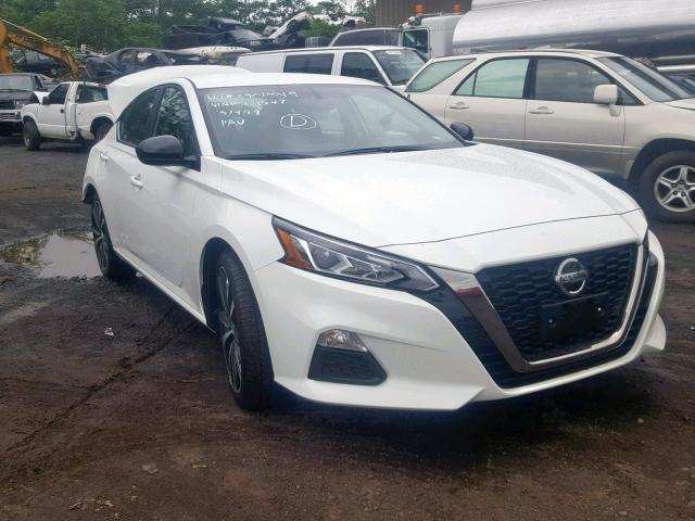 1N4BL4CV0KC131547 - 2019 NISSAN ALTIMA SR WHITE photo 1