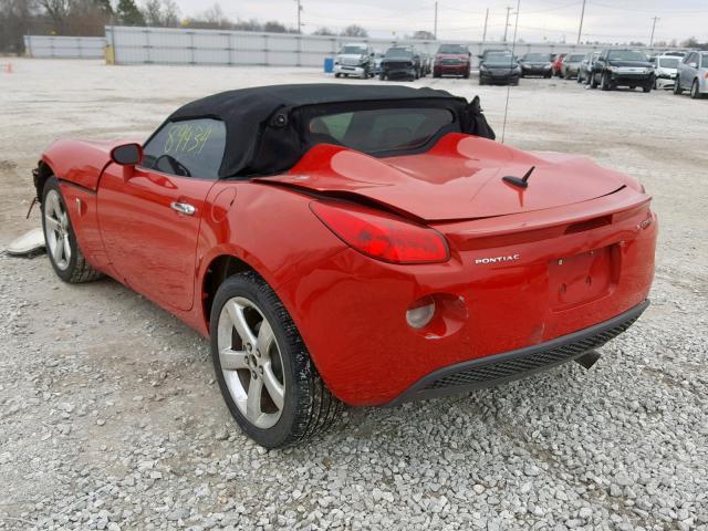 1G2MB35B28Y104675 - 2008 PONTIAC SOLSTICE RED photo 3