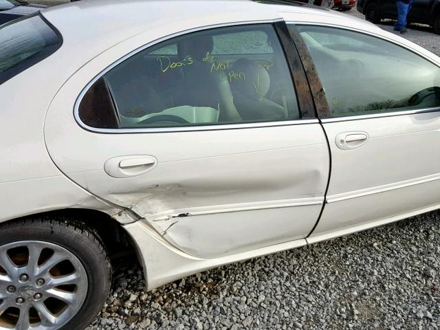 2C3HC56G9YH168968 - 2000 CHRYSLER LHS WHITE photo 9