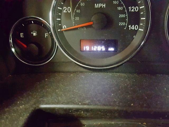 1J8HH48NX8C151515 - 2008 JEEP COMMANDER ნაცრისფერი ფოტო 8