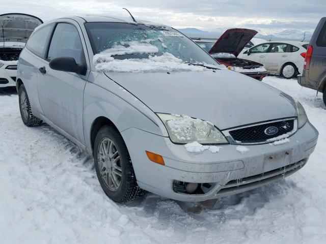 3FAFP31N45R128191 - 2005 FORD FOCUS ZX3 SILVER photo 1