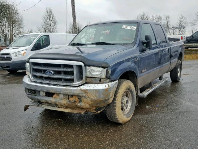 1FTSW31P74EB21637 - 2004 FORD F350 SRW S BLUE photo 2