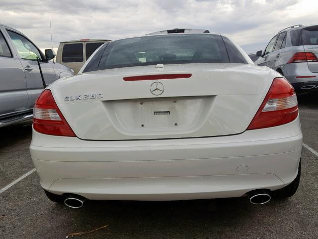 WDBWK54F77F154808 - 2007 MERCEDES-BENZ SLK 280 WHITE photo 6