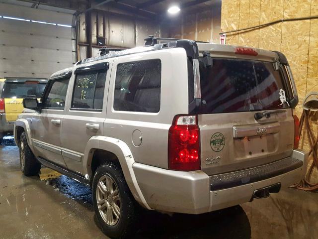 1J8HG58N88C133927 - 2008 JEEP COMMANDER GOLD photo 3