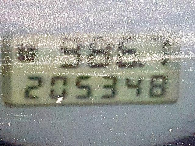 JF1SF65592H706683 - 2002 SUBARU FORESTER S BEIGE photo 8