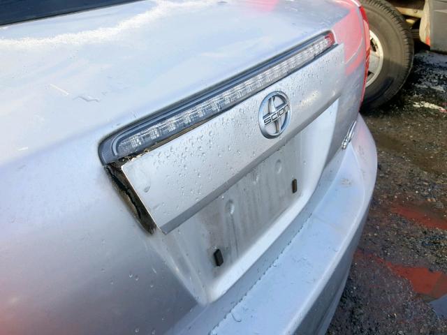 JTKDE177860098062 - 2006 TOYOTA SCION TC 银色 照片 9