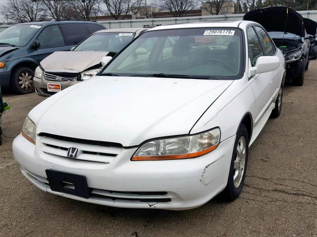 JHMCG56611C001691 - 2001 HONDA ACCORD EX WHITE photo 2