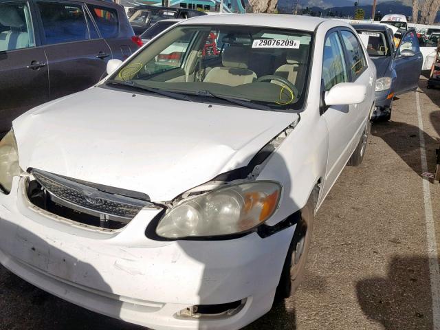1NXBR32E47Z900911 - 2007 TOYOTA COROLLA CE WHITE photo 2