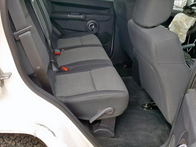 1J8HG48K19C518635 - 2009 JEEP COMMANDER თეთრი ფოტო 6