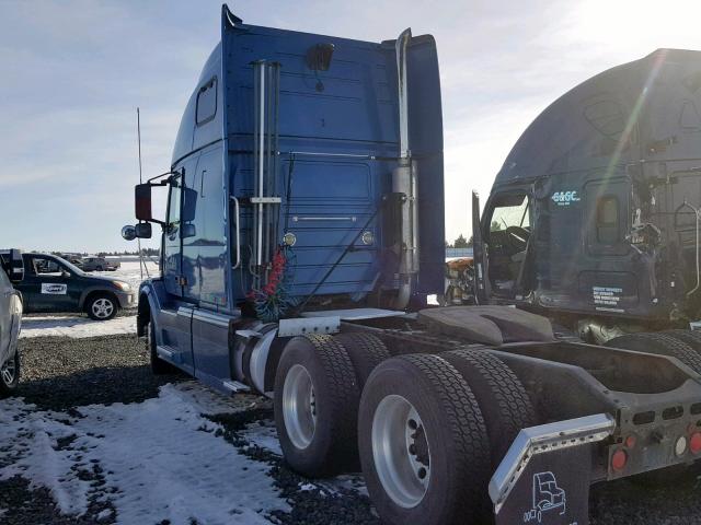 4V4NC9TG64N356959 - 2004 VOLVO VN VNL BLUE photo 3