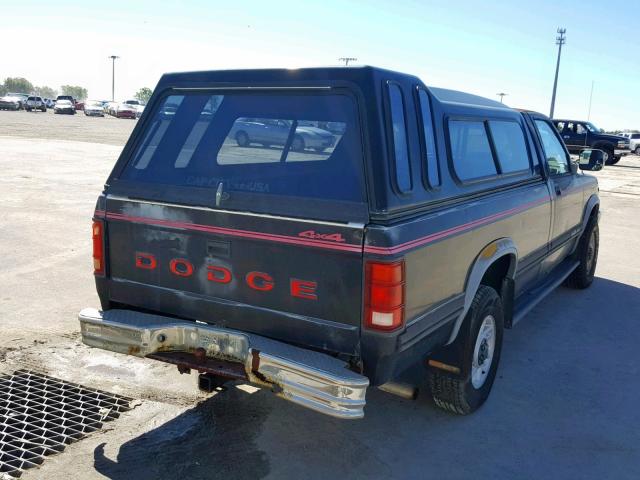 1B7GG26Y6MS289429 - 1991 DODGE DAKOTA BLACK photo 4