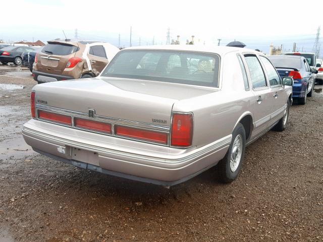 1LNLM81W7SY750935 - 1995 LINCOLN TOWN CAR E GOLD photo 4