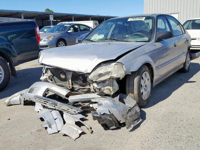 2HGEJ6618YH548469 - 2000 HONDA CIVIC BASE SILVER photo 2