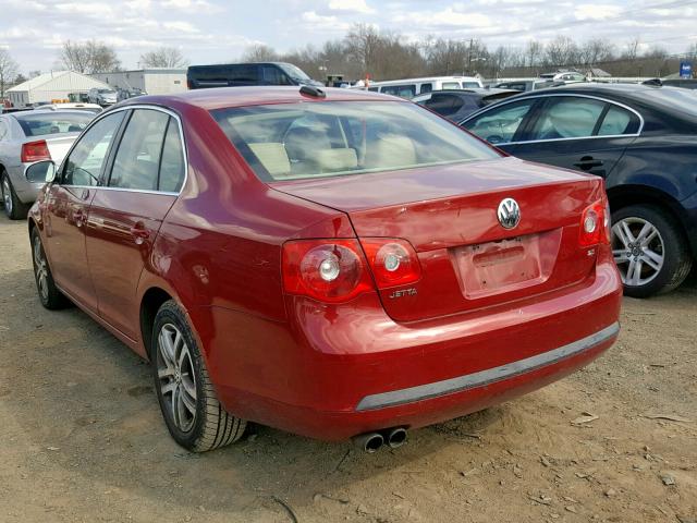 3VWSF81K06M658359 - 2006 VOLKSWAGEN JETTA 2.5 RED photo 3