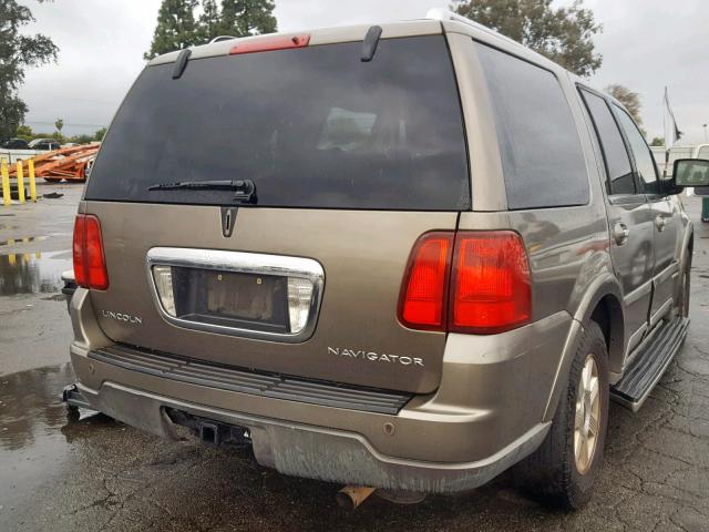 5LMFU27R53LJ06485 - 2003 LINCOLN NAVIGATOR GRAY photo 4
