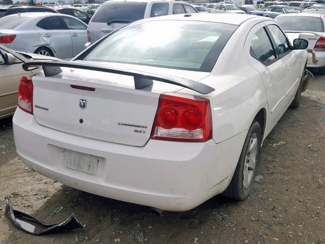 2B3CA3CV2AH187677 - 2010 DODGE CHARGER SX WHITE photo 4