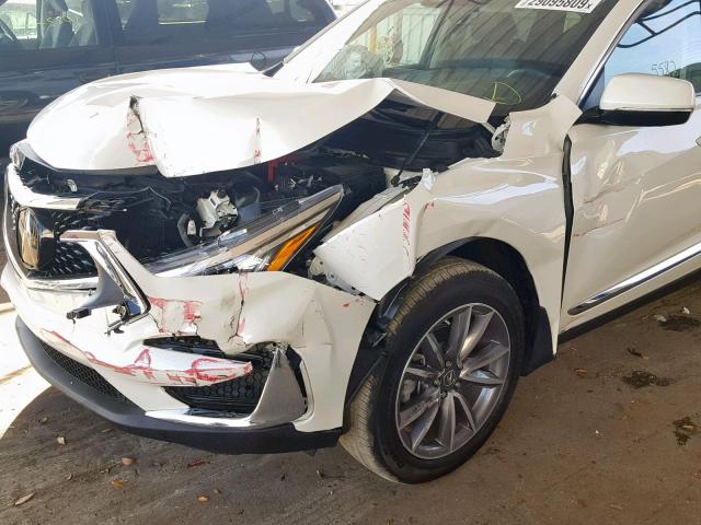 5J8TC1H58KL005038 - 2019 ACURA RDX WHITE photo 9