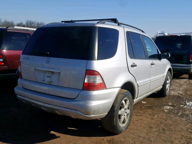 4JGAB57E23A406952 - 2003 MERCEDES-BENZ ML 350 SILVER photo 4