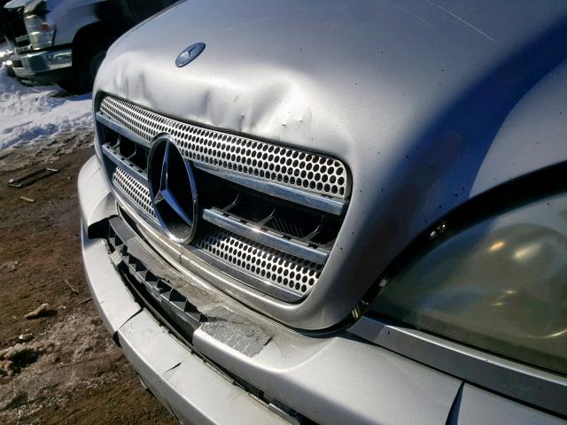 4JGAB57E23A406952 - 2003 MERCEDES-BENZ ML 350 SILVER photo 9