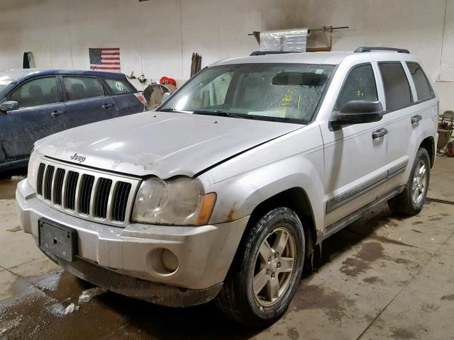 1J4GR48K16C172556 - 2006 JEEP GRAND CHER SILVER photo 2