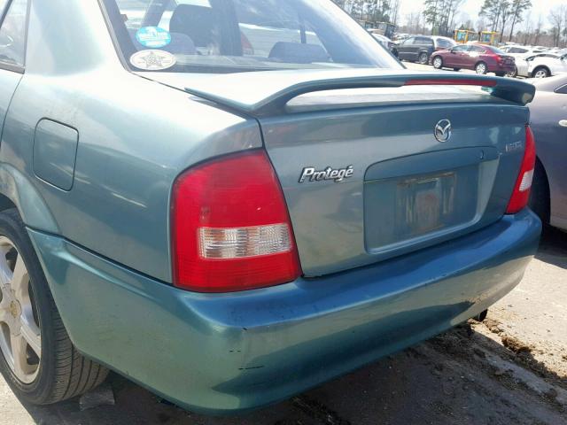 JM1BJ225620547349 - 2002 MAZDA PROTEGE DX GREEN photo 9