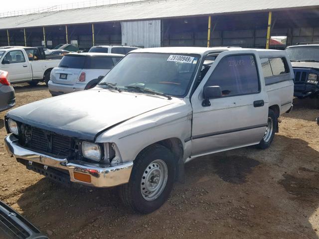 4TARN81A6NZ025708 - 1992 TOYOTA PICKUP 1/2 SILVER photo 2