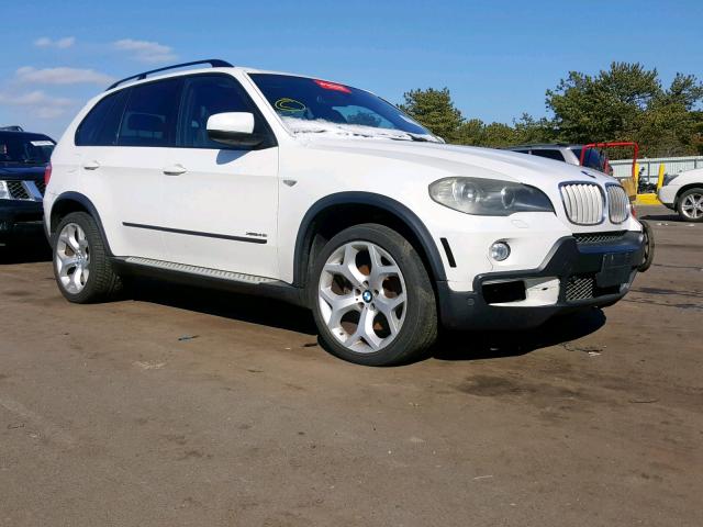 5UXFE8C50AL312075 - 2010 BMW X5 XDRIVE4 WHITE photo 1