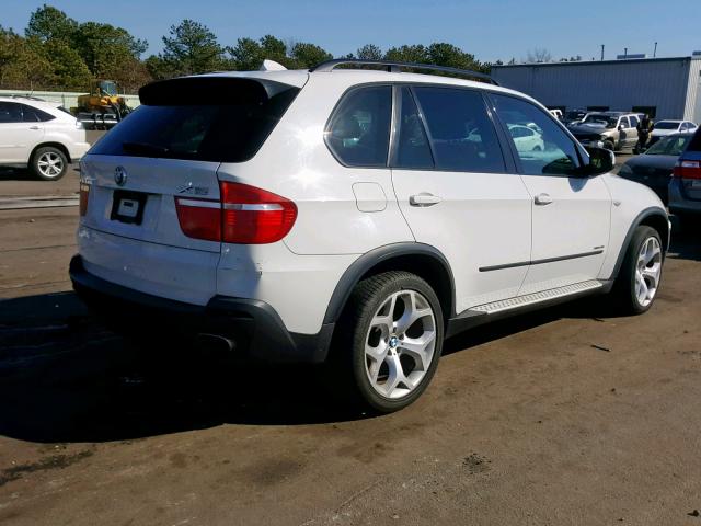 5UXFE8C50AL312075 - 2010 BMW X5 XDRIVE4 WHITE photo 4