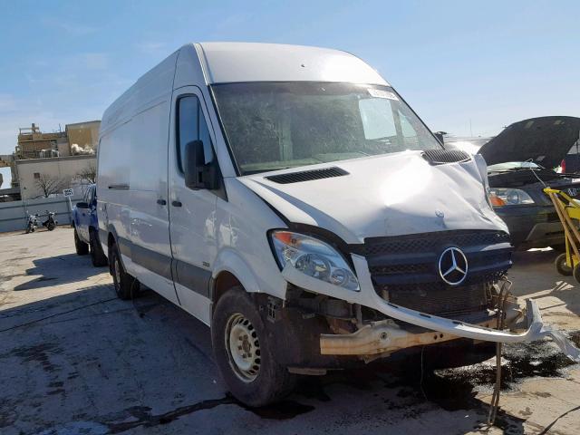 WD3PE8CB8C5697429 - 2012 MERCEDES-BENZ SPRINTER 2 WHITE photo 1