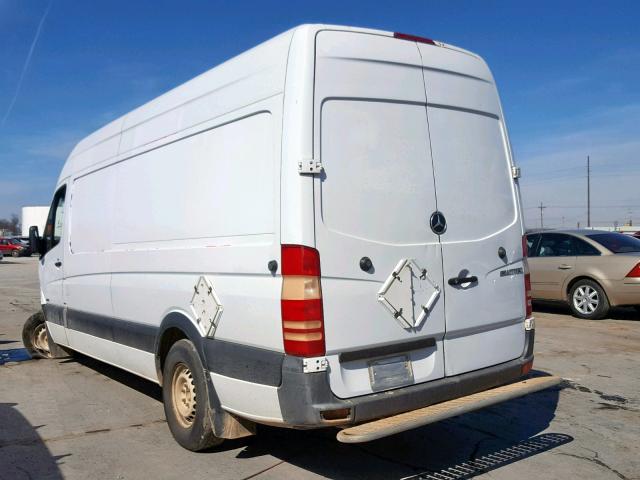 WD3PE8CB8C5697429 - 2012 MERCEDES-BENZ SPRINTER 2 WHITE photo 3