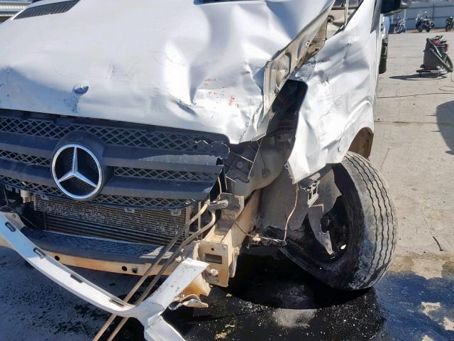 WD3PE8CB8C5697429 - 2012 MERCEDES-BENZ SPRINTER 2 WHITE photo 9