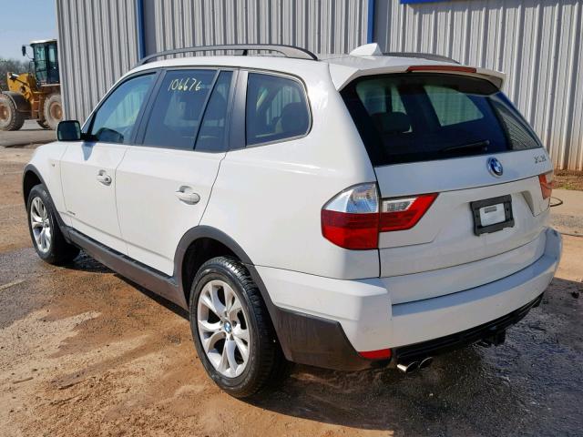 WBXPC93439WJ25659 - 2009 BMW X3 XDRIVE3 WHITE photo 3