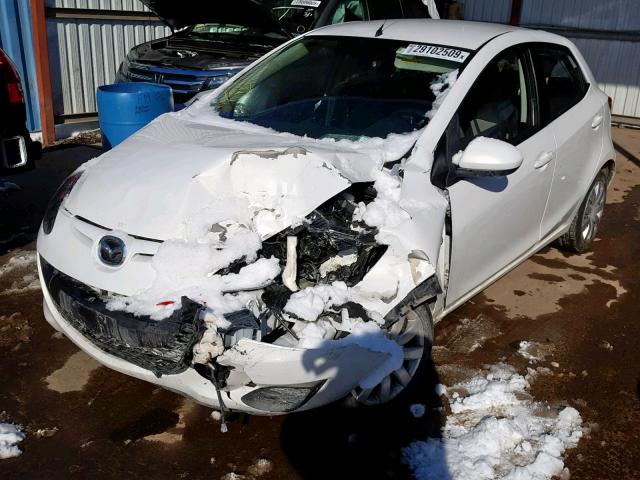 JM1DE1KZ9E0183815 - 2014 MAZDA MAZDA2 SPO WHITE photo 2